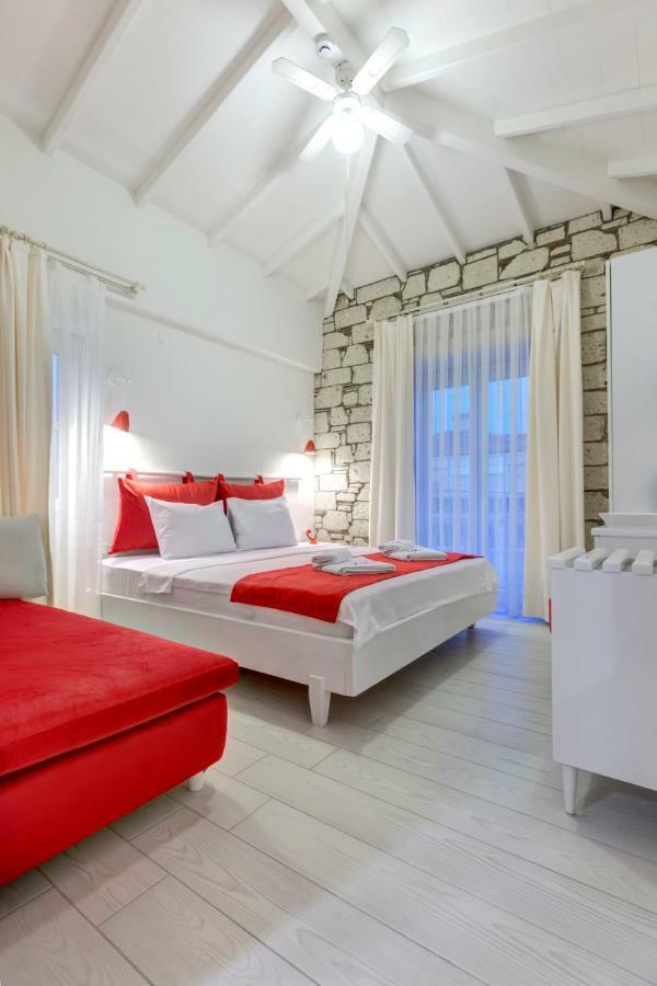 Alacati Villaperi Butik Otel מראה חיצוני תמונה